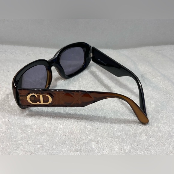Vintage Christian Dior Tortoise Shell Sunglasses - Picture 11 of 12